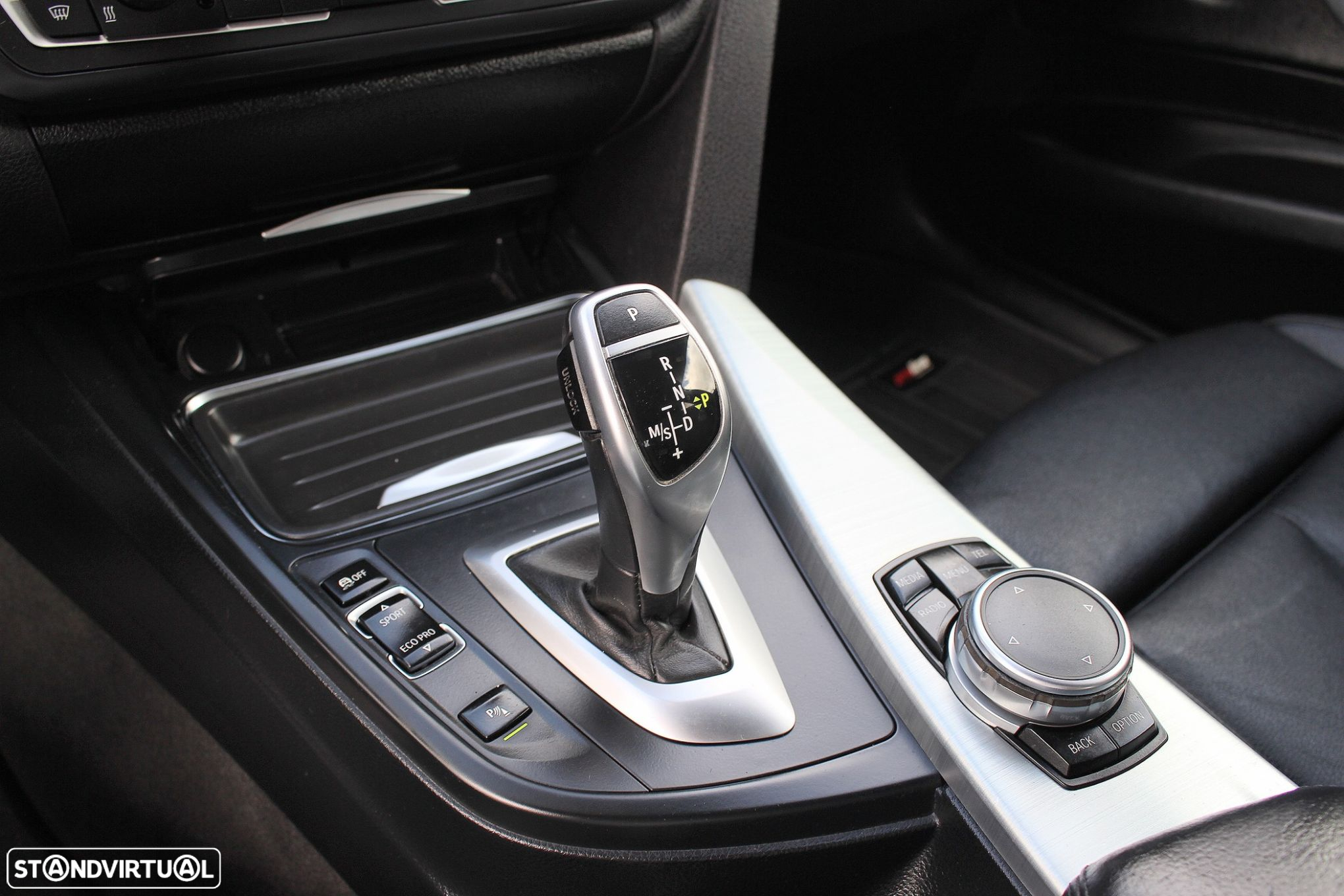 BMW 320 Gran Turismo d Auto Pack M - 27