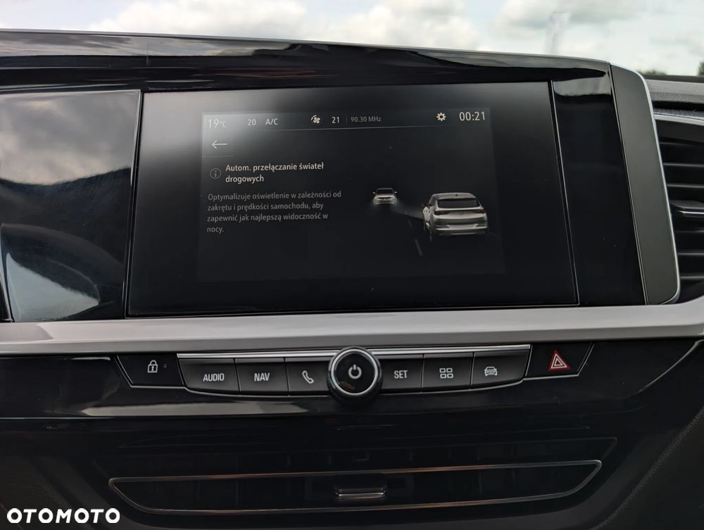 Opel Grandland 1.2 DI Automatik Business Elegance - 27