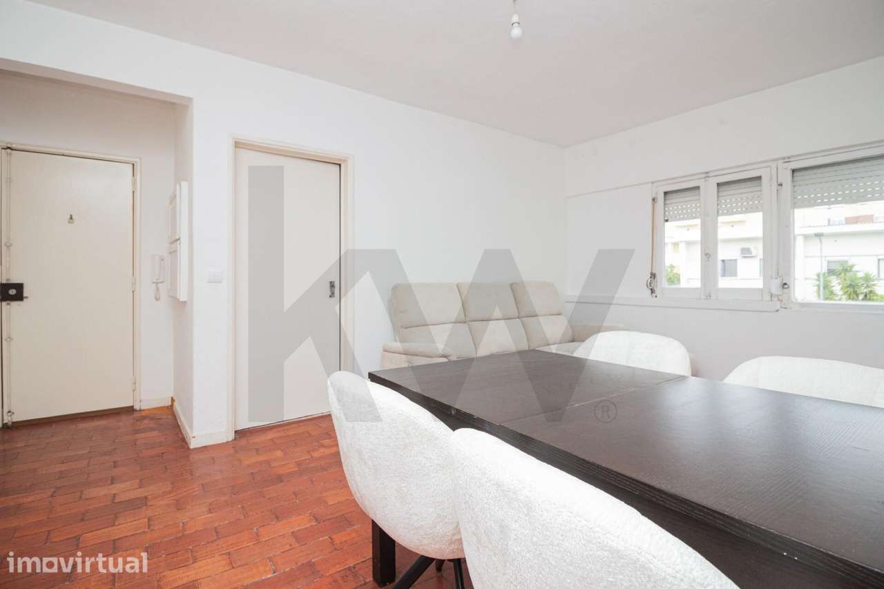 Apartamento T2 em Santa Iria de Azóia - a 15 minutos de Lisboa - Grande imagem: 2/17