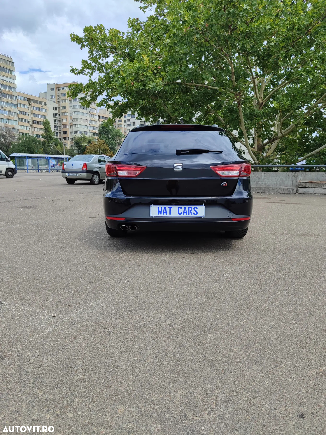 Seat Leon 2.0 TDI DPF Start&Stop DSG FR - 4