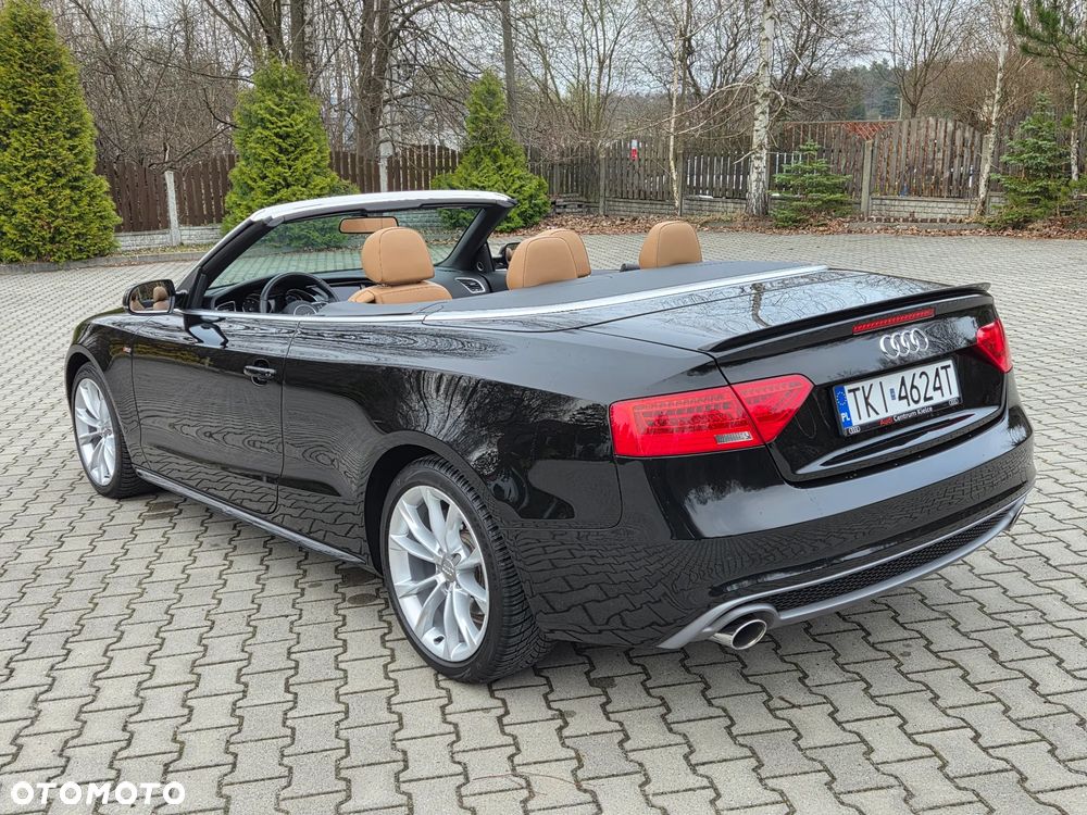 Audi A5 Cabrio - 12