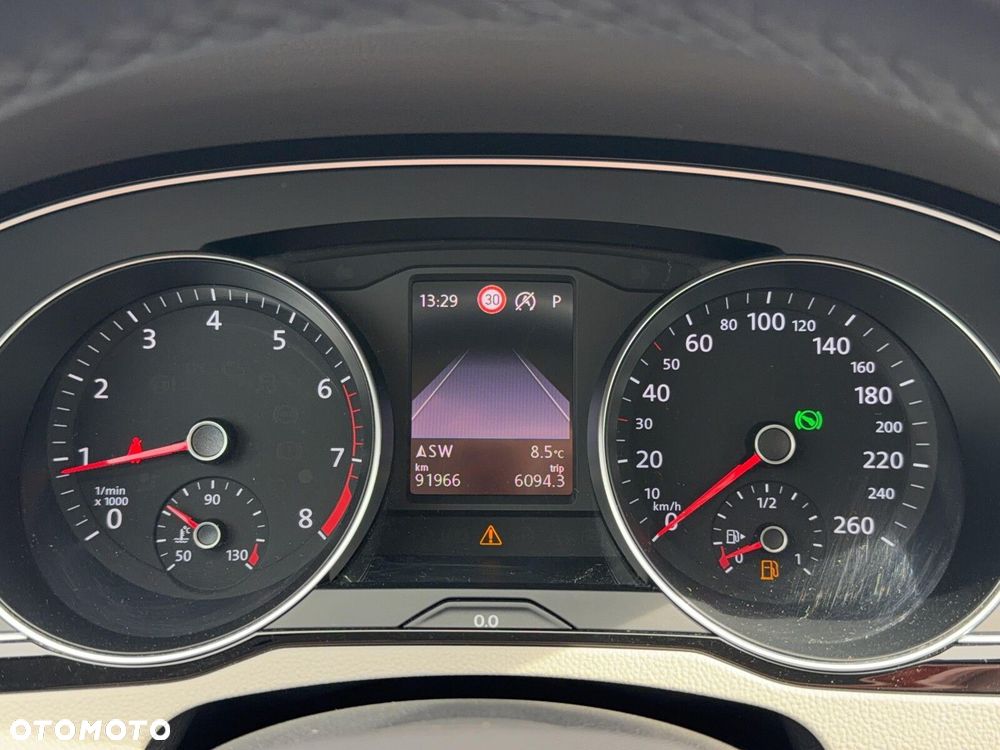 Volkswagen Passat 2.0 TSI Elegance DSG - 16