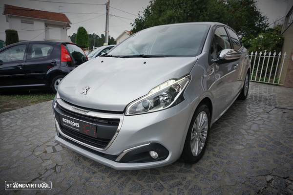 Peugeot 208 1.6 BlueHDi Style