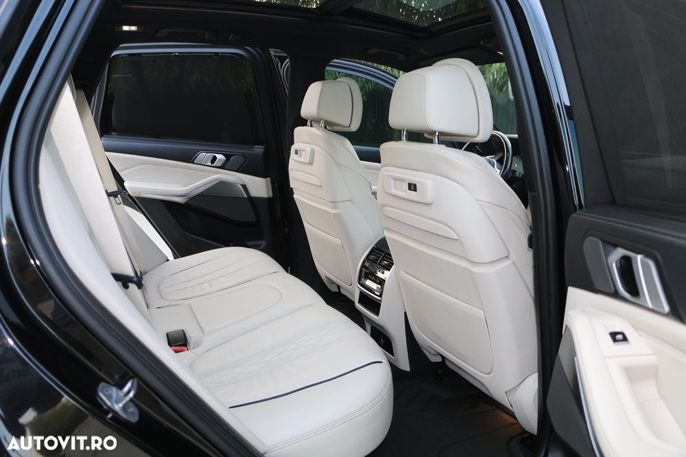 BMW X5 xDrive40i - 8