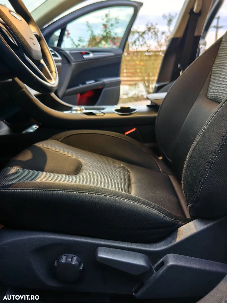 Ford Mondeo 2.0 EcoBlue Aut. Titanium - 8