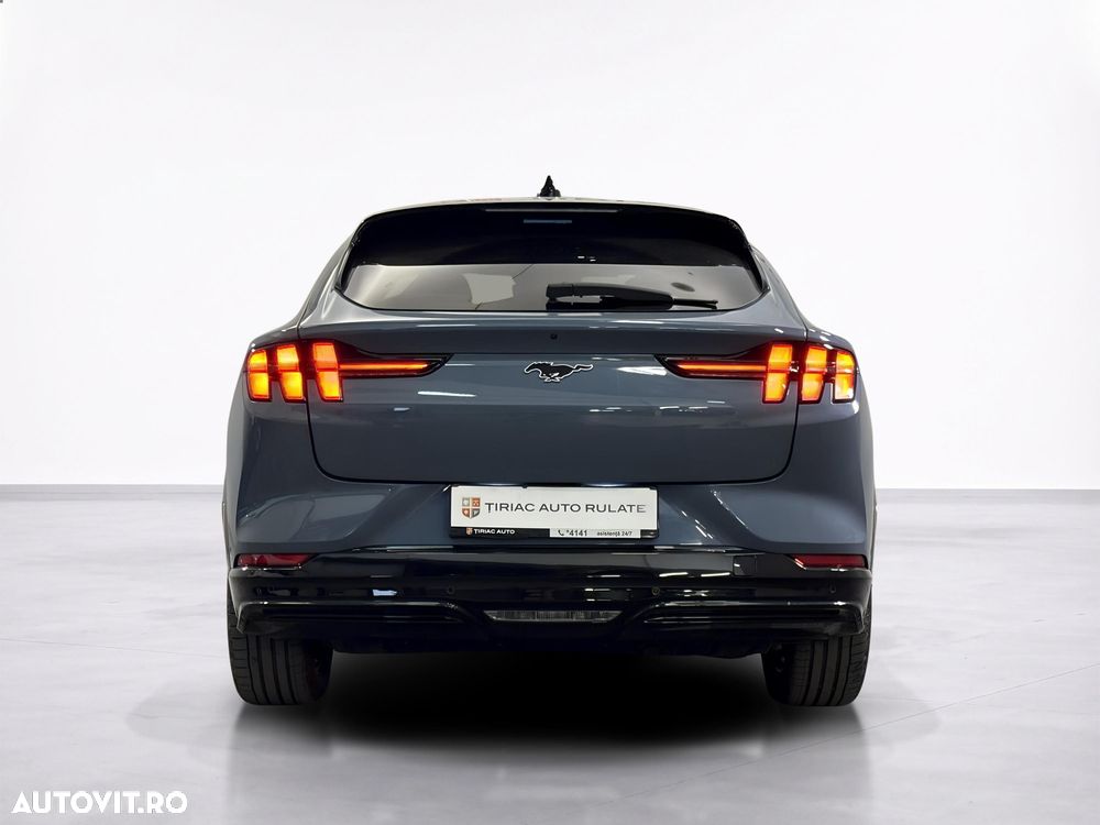 FORD Mustang Mach-E 2024 — imagine 4