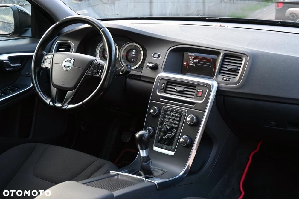 Volvo V60 - 33