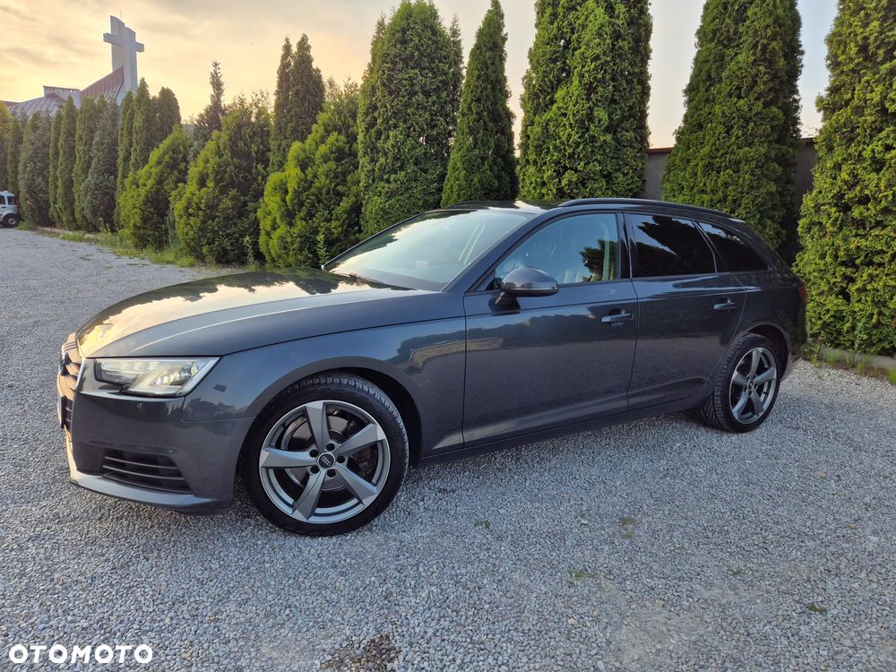 Audi A4 Avant 35 TDI S tronic design - 33