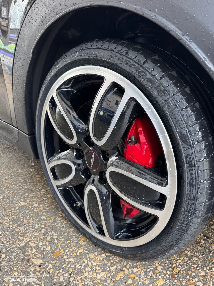 MINI 3 Portas John Cooper Works Auto Desportiva - 2