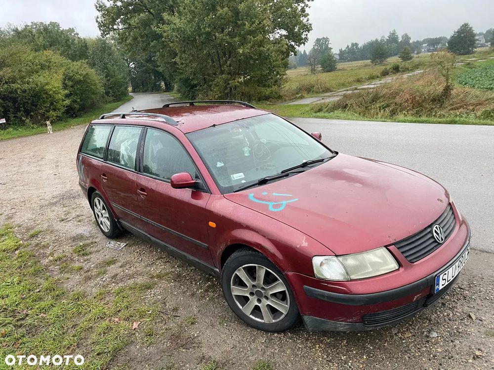 Volkswagen Passat 1.9 TDI Comfortline - 3