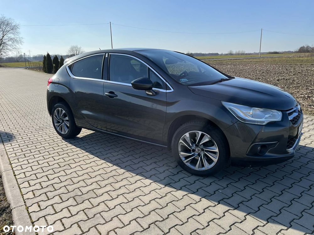 Citroën DS4 e-HDi 115 ETG6 SoChic - 5