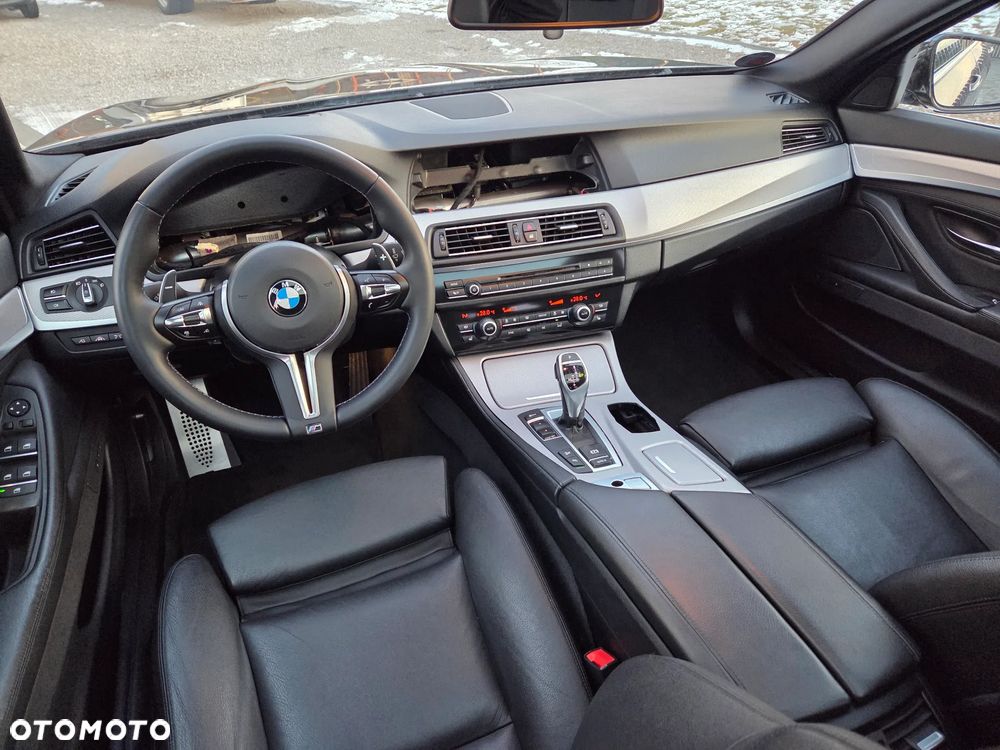 BMW Seria 5 530d xDrive Luxury Line - 22