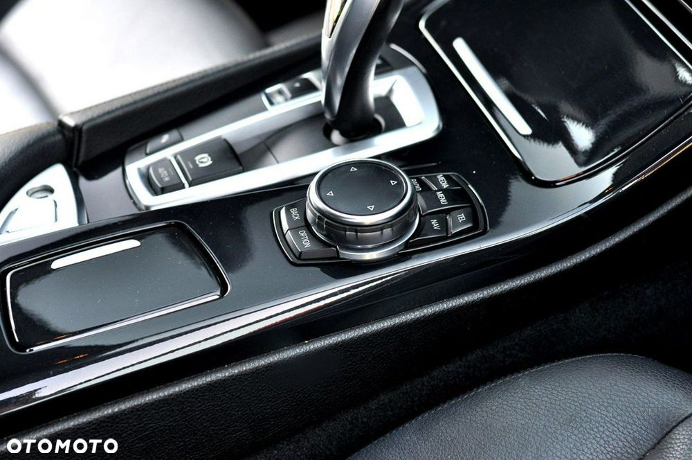 BMW Seria 5 - 21