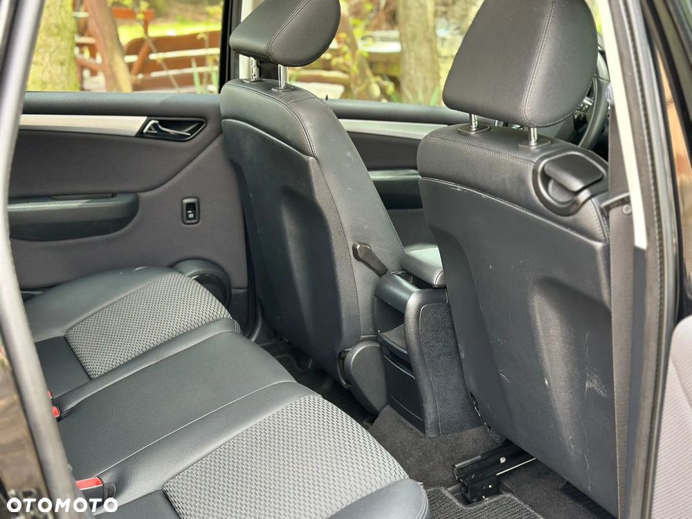 Mercedes-Benz Klasa A 160 BlueEFFICIENCY Avantgarde - 13