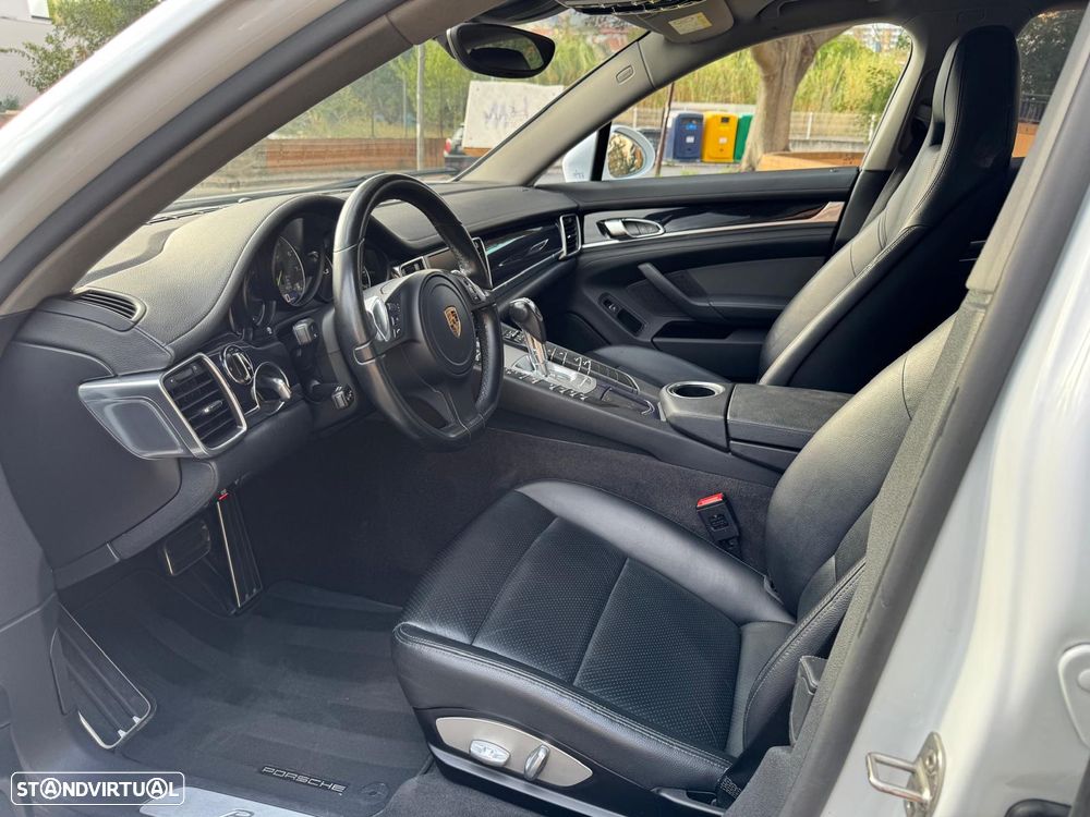 Porsche Panamera - 9