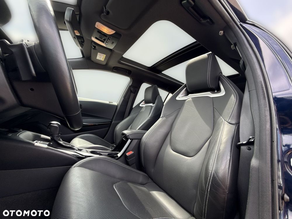 Toyota Corolla - 11