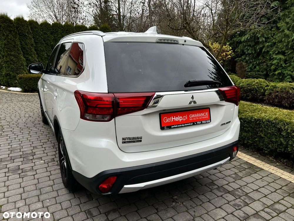 Mitsubishi Outlander 2.0 2WD Edition 100 - 10