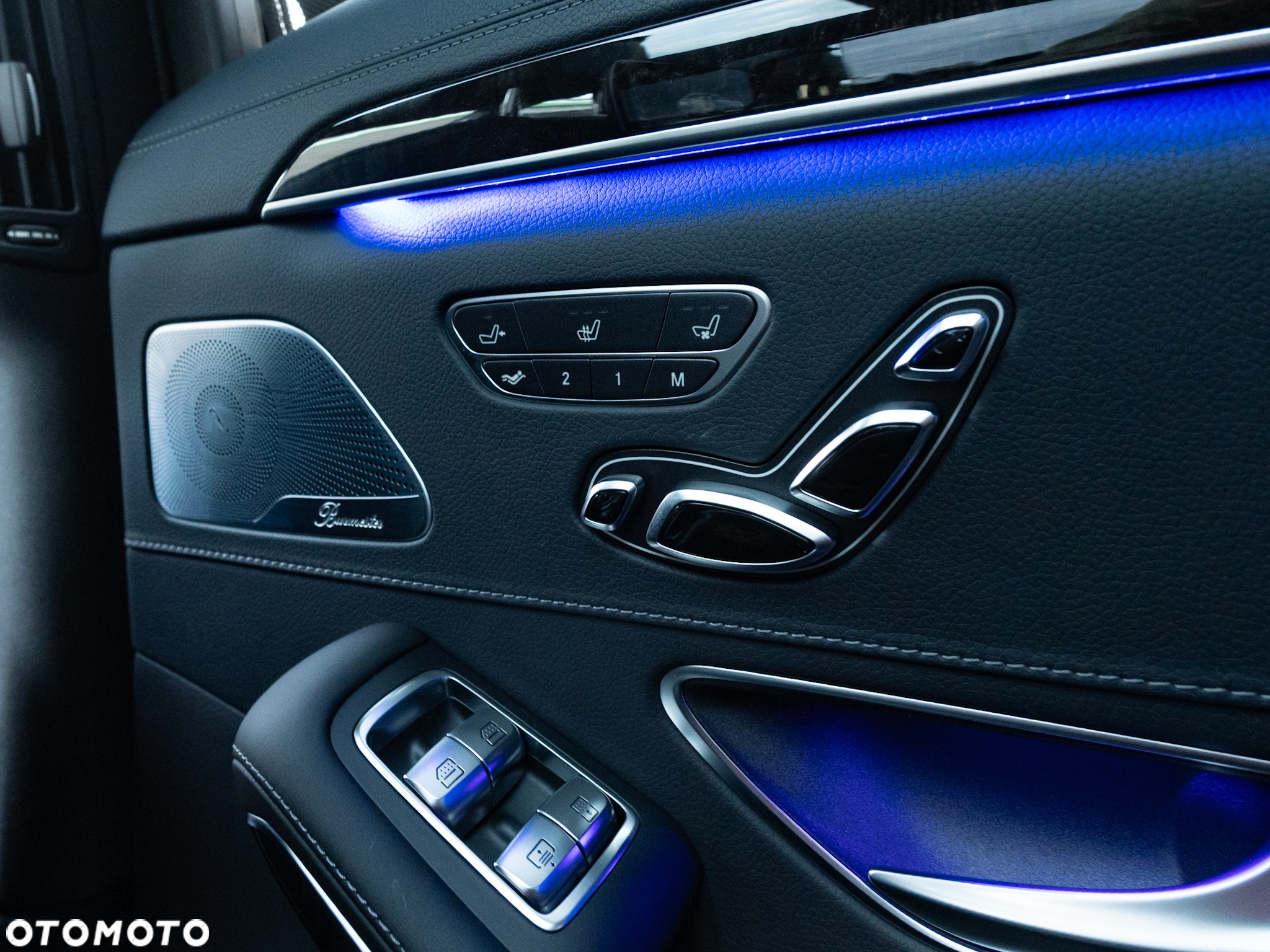 Mercedes-Benz Klasa S 560 4-Matic L 9G-TRONIC - 32