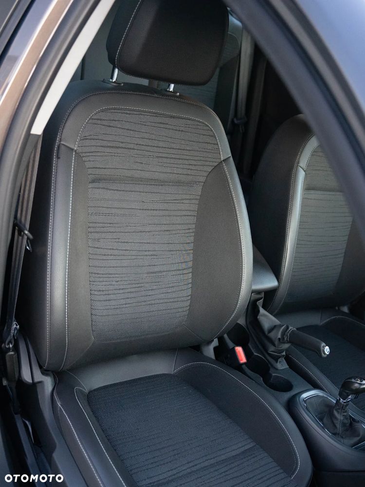 Opel Astra 1.4 T Business EU6 - 16