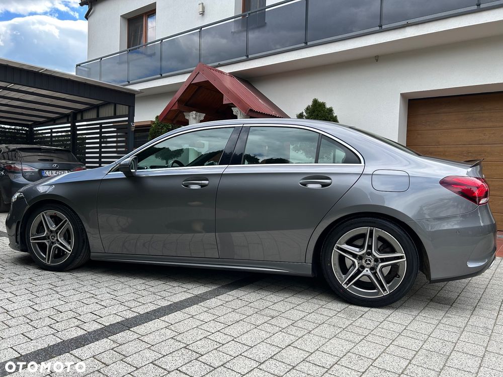 Mercedes-Benz Klasa A 250 7G-DCT AMG Line - 5