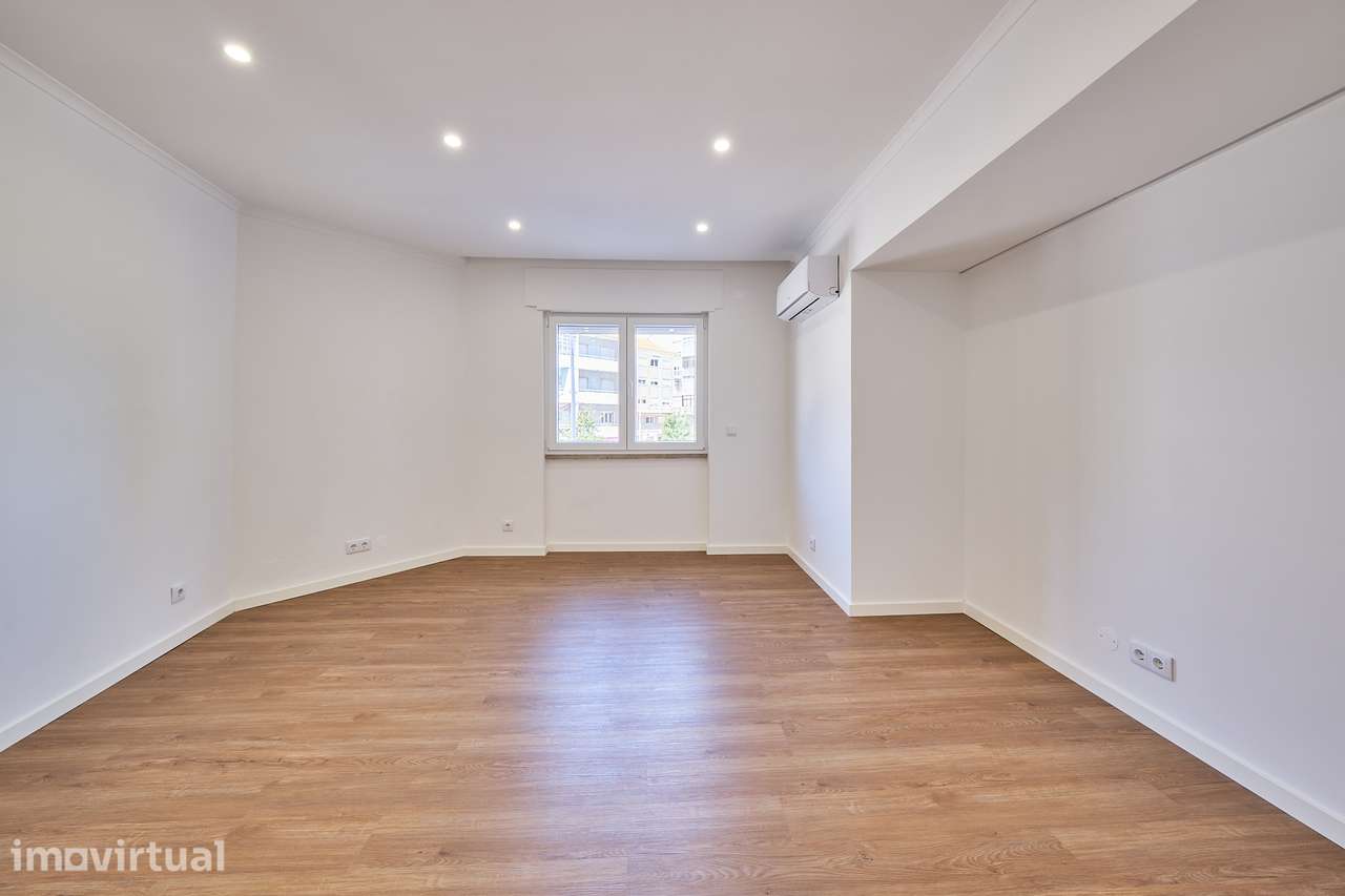 Apartamento com 3 quartos - Almada - Grande imagem: 3/20