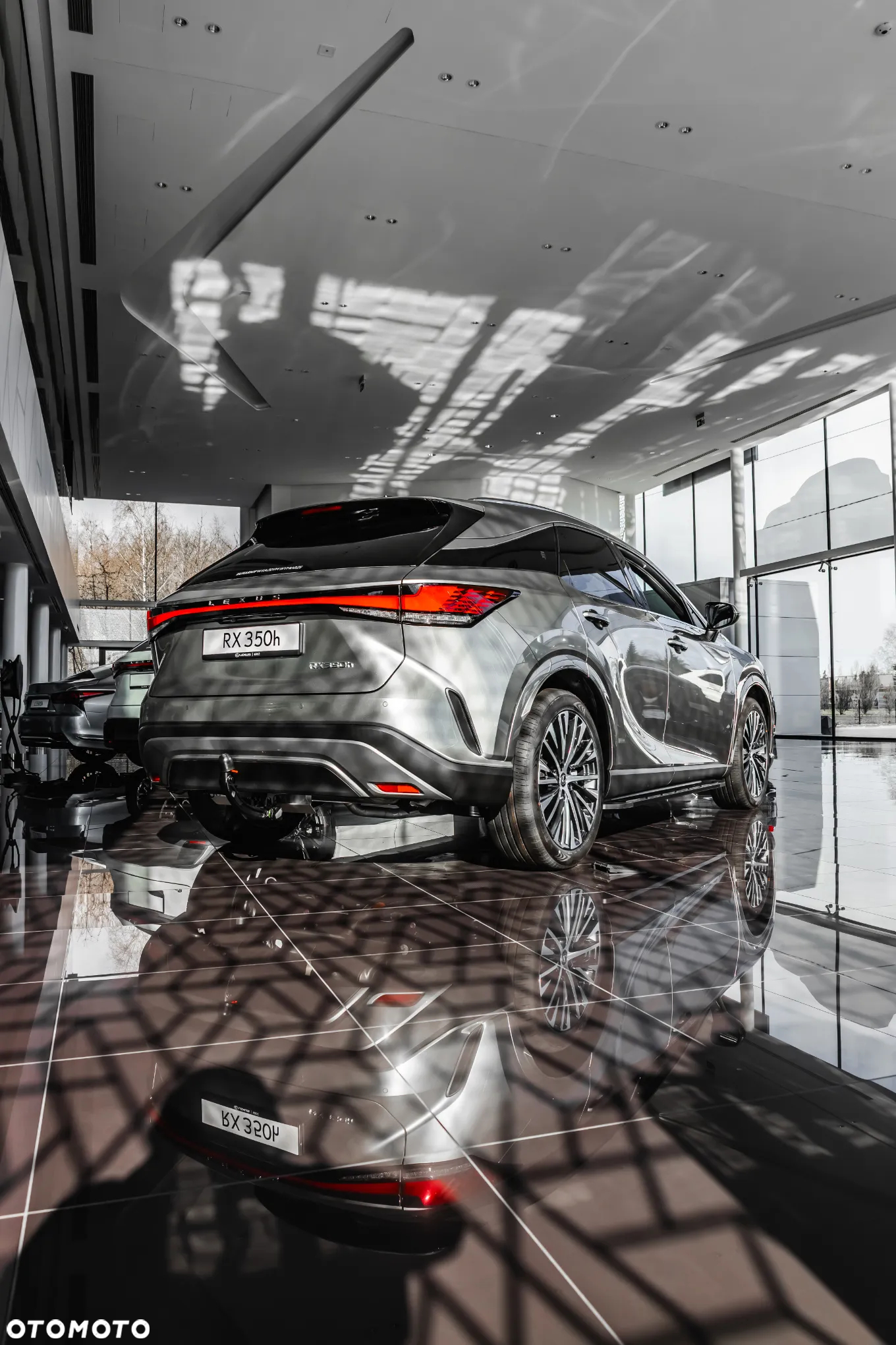Lexus RX 350h Prestige - 13
