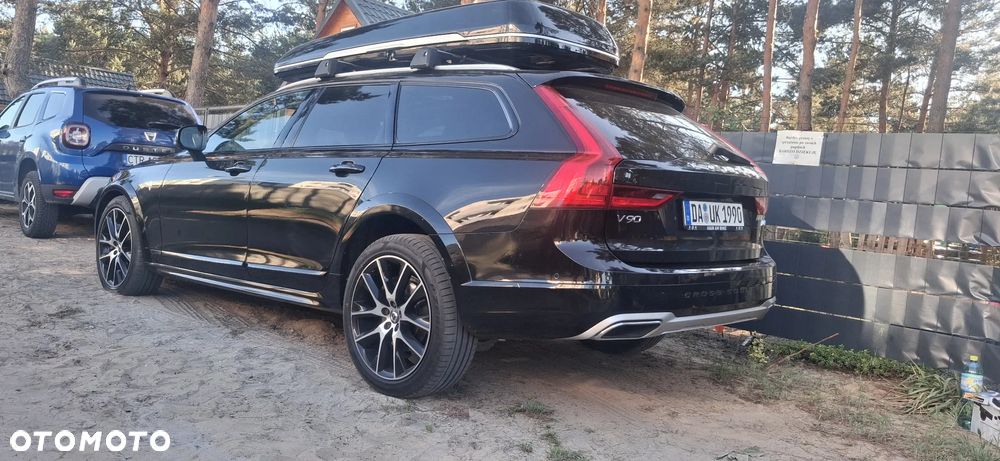 Volvo V90 Cross Country D5 AWD Geartronic - 3