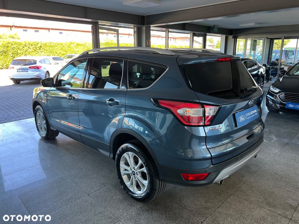 Ford Kuga 2.0 TDCi FWD Titanium - 11