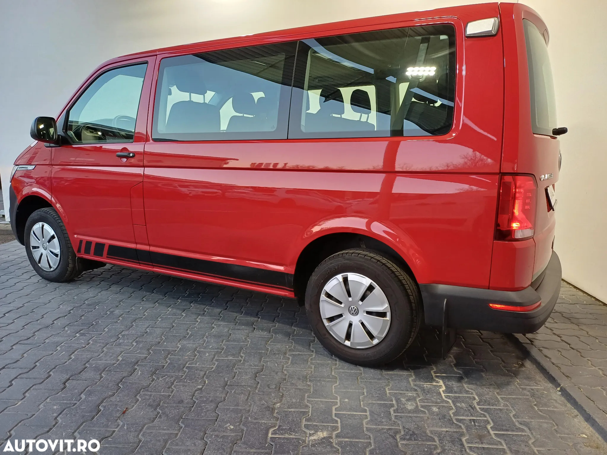 Volkswagen Caravelle T6.1 2.0 TDI 81 kW KR Comfortline - 3
