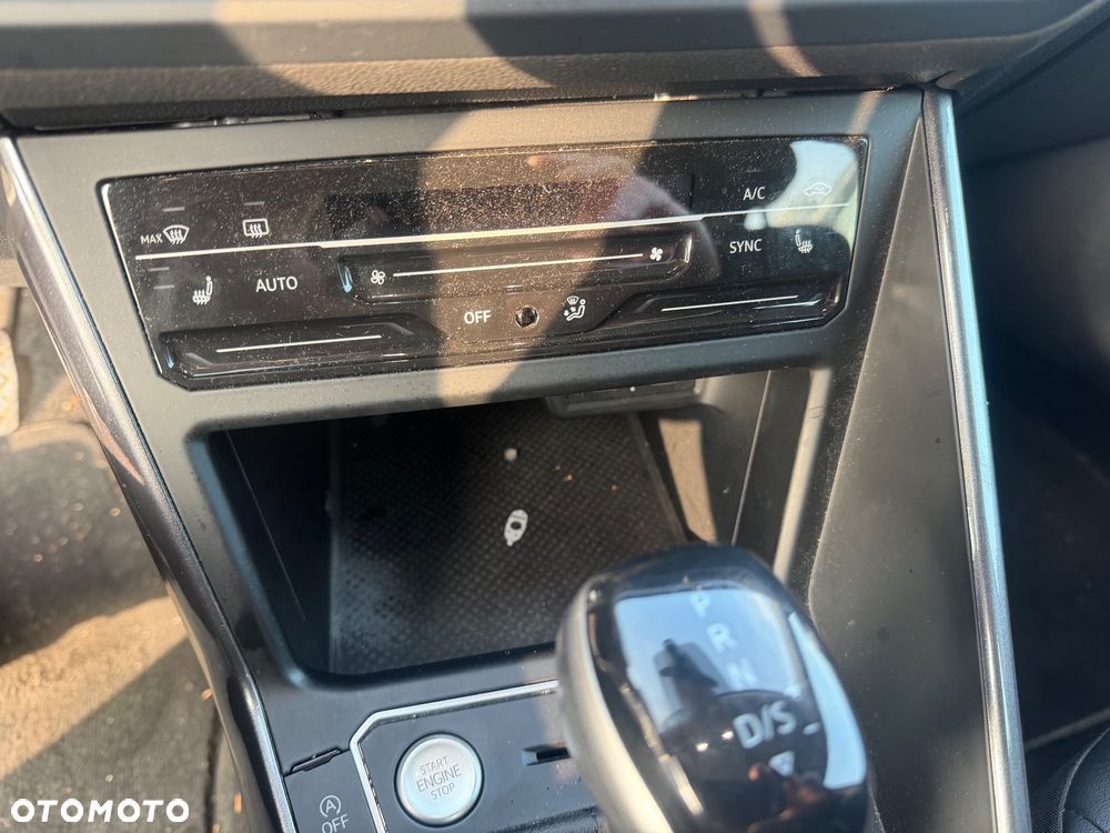 Volkswagen Taigo 1.5 TSI OPF DSG Style - 5