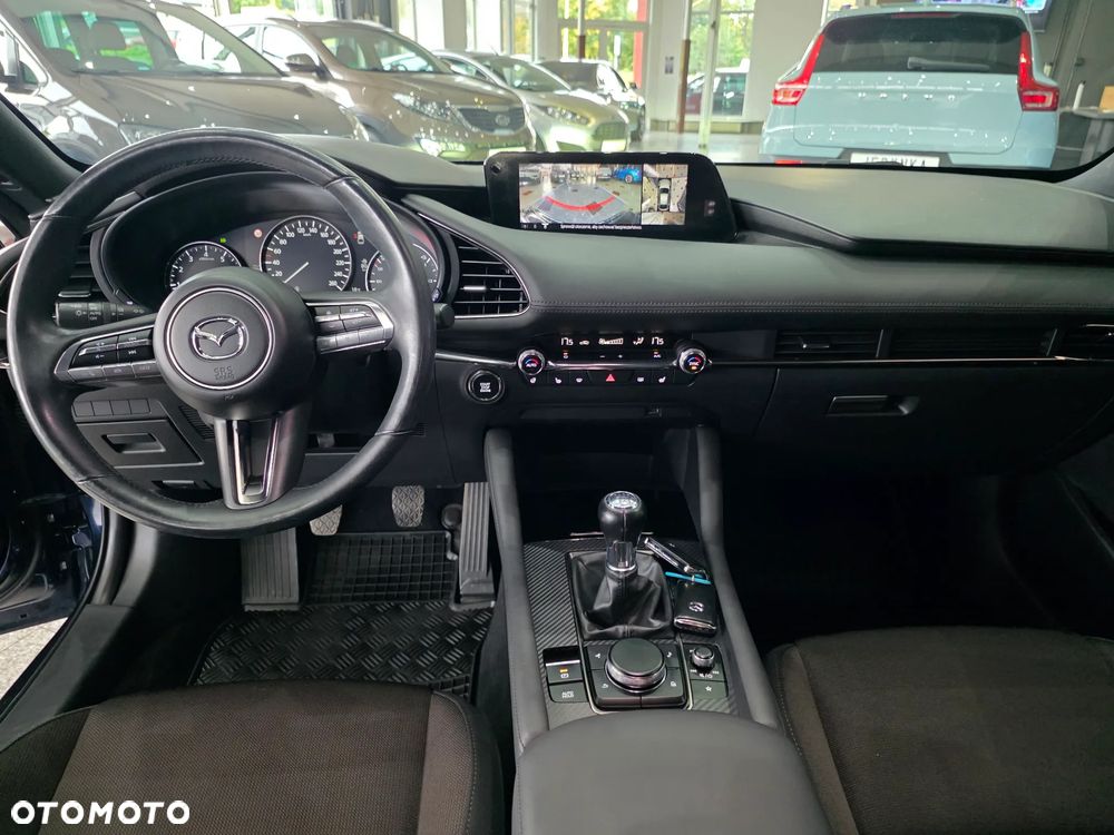 Mazda 3 - 7