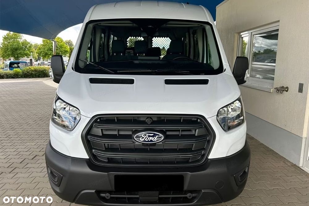 Ford Transit 2026 photo 3