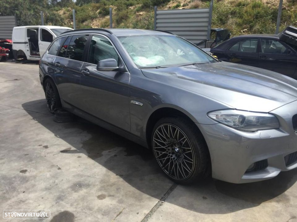 BMW 520 d F11 de 2012 para peças - 2