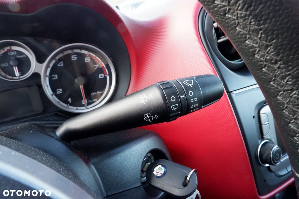 Alfa Romeo Mito 1.4 8V Super - 16