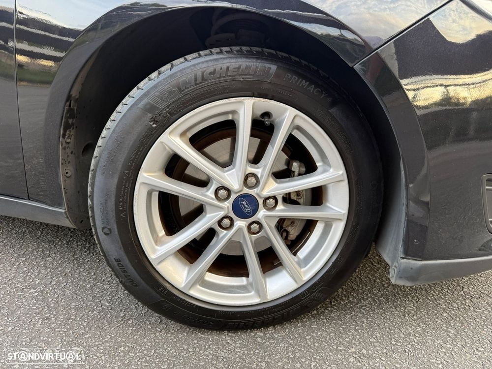 Ford Focus - 15