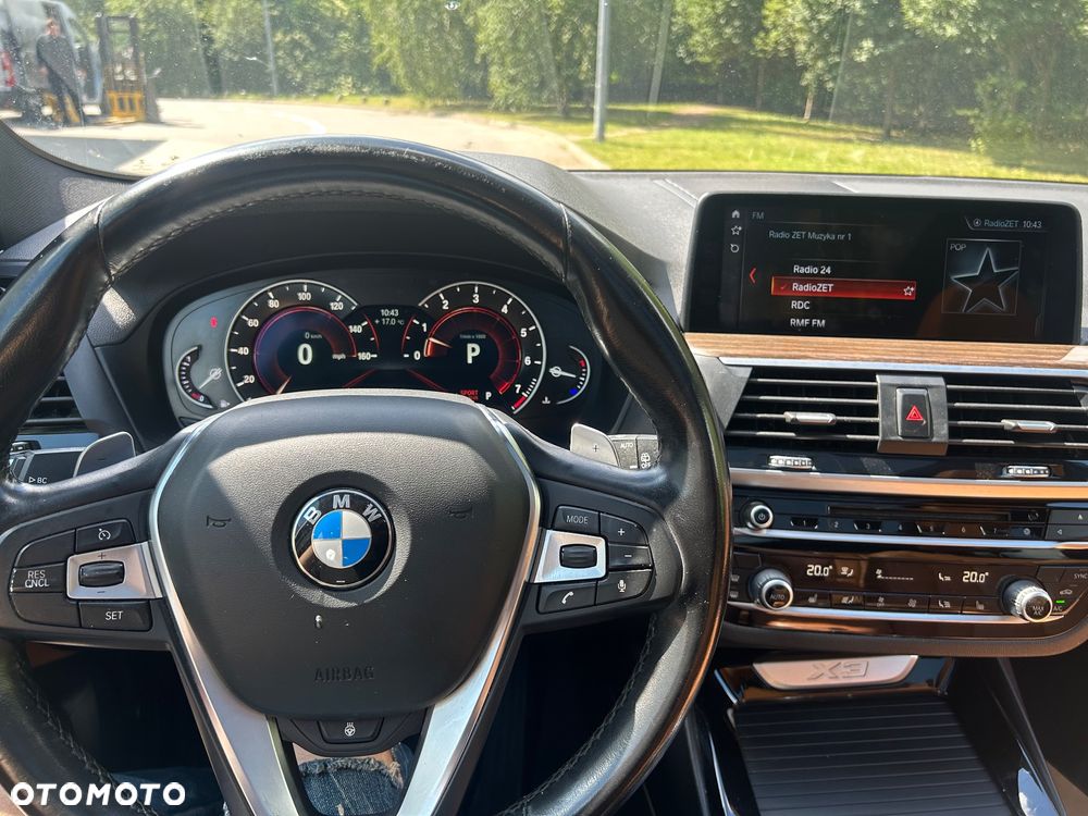 BMW X3 xDrive30i Luxury Line sport - 23