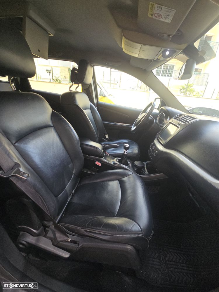 Fiat Freemont 2.0 M-Jet - 24