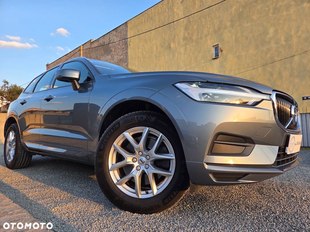 Volvo XC 60 T4 Momentum - 4