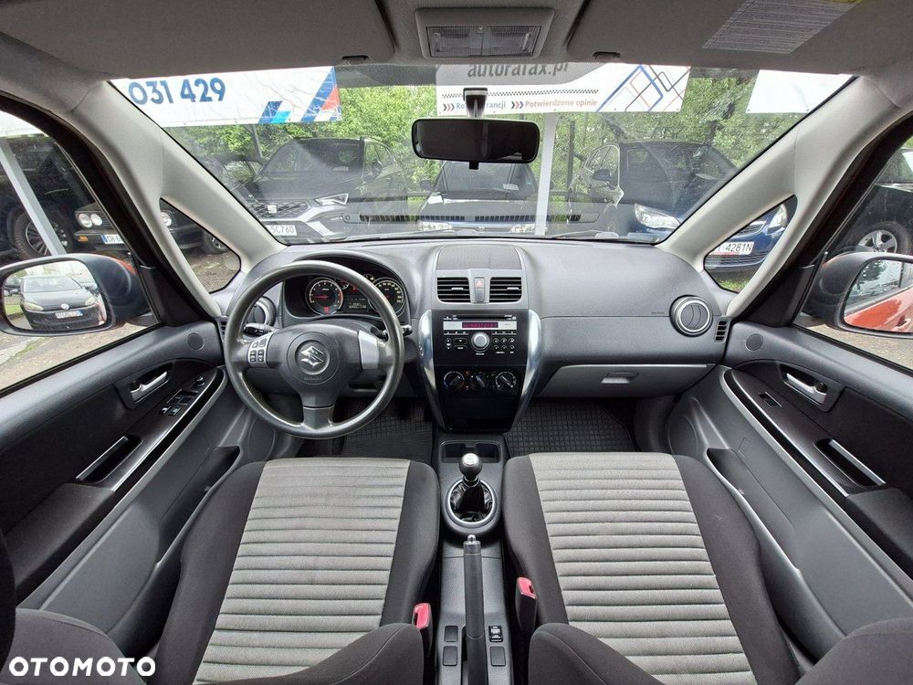 Suzuki SX4 - 13