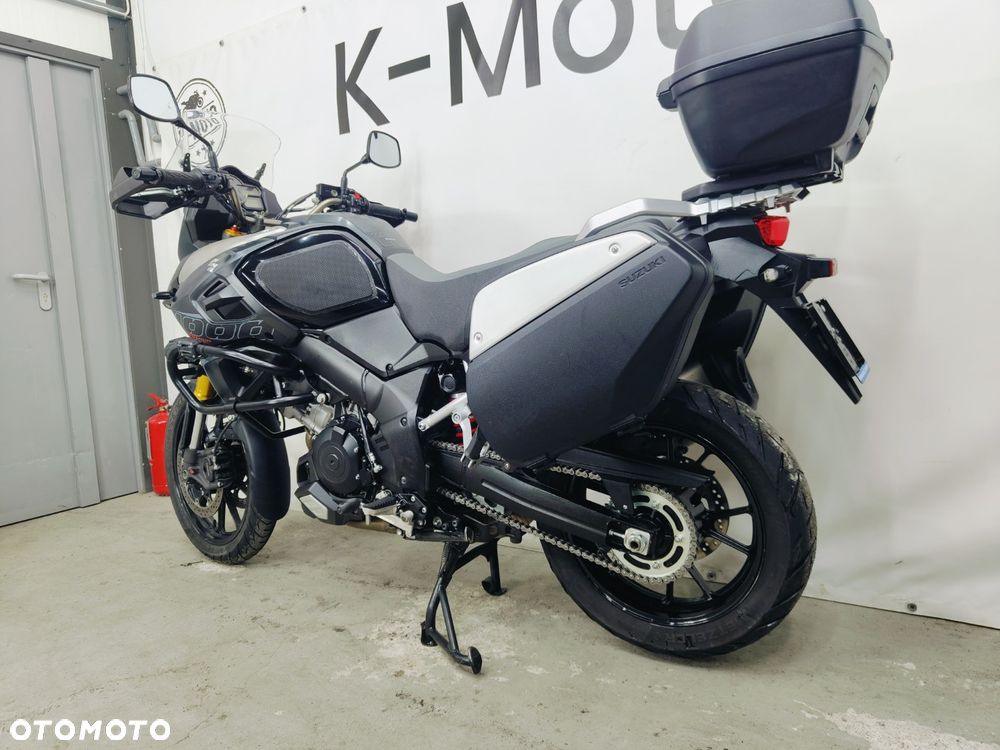 Suzuki DL - 25