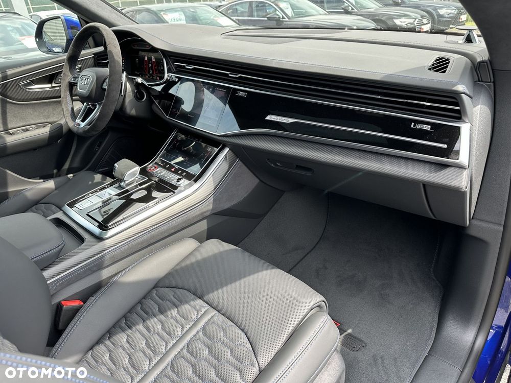 Audi RS Q8 - 28
