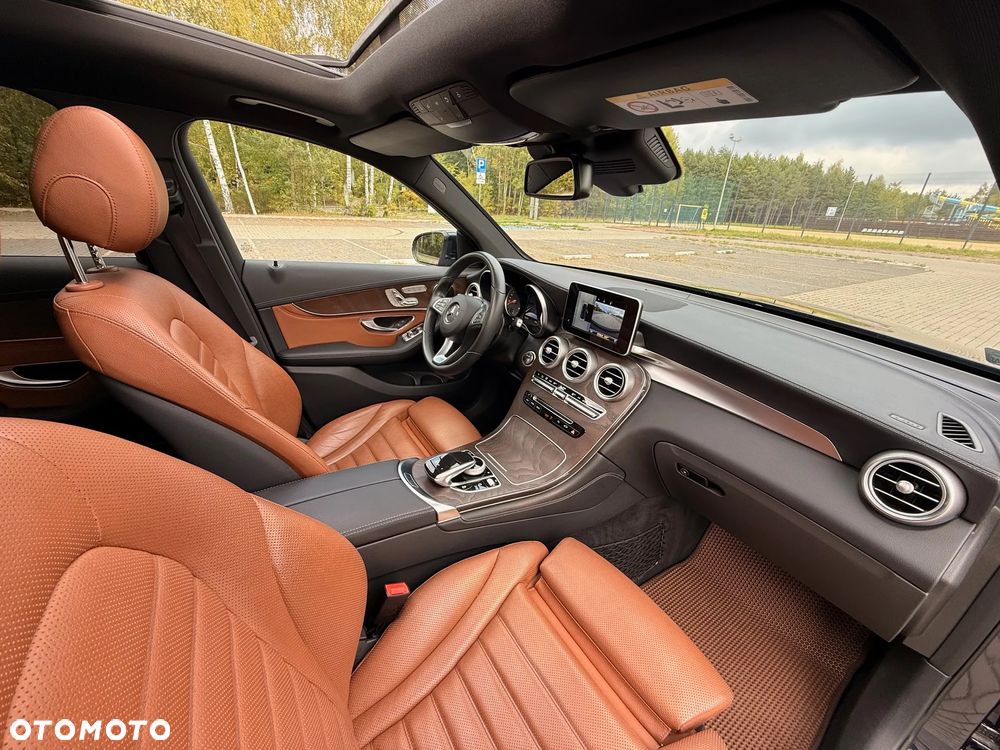 Mercedes-Benz GLC - 20