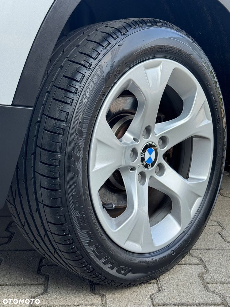 BMW X1 sDrive20i - 23
