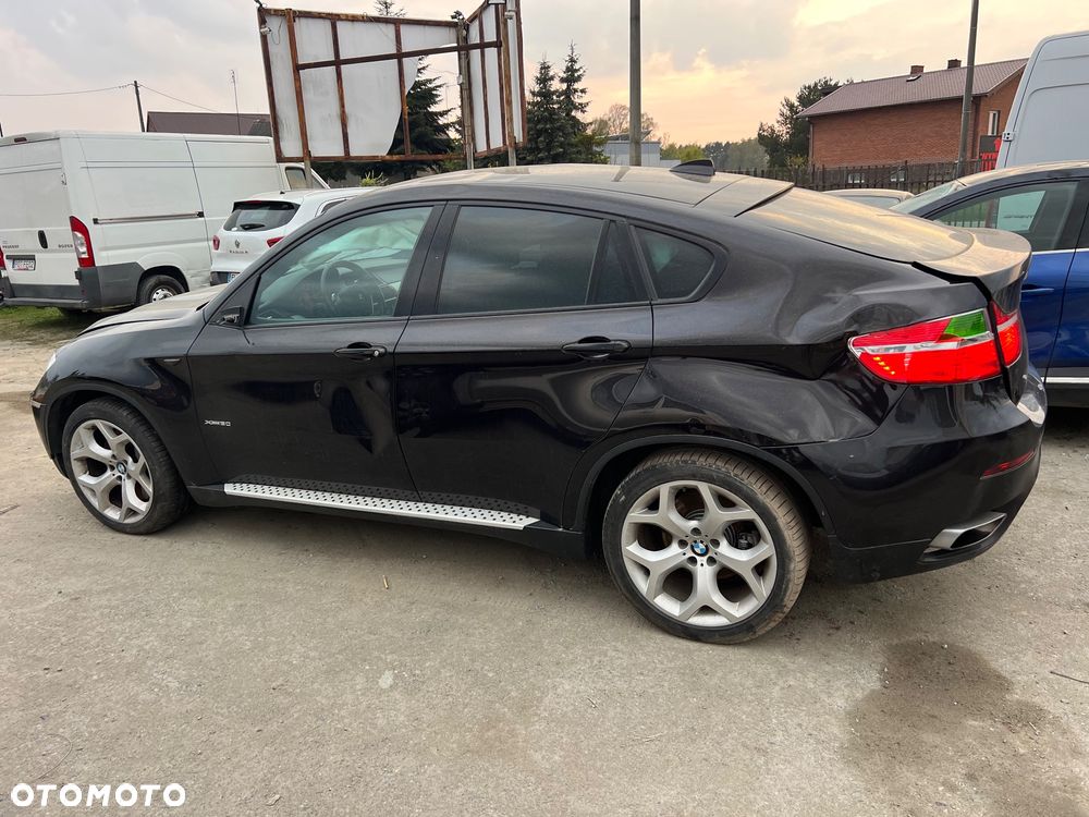BMW X6 xDrive50i M Sport Edition - 2