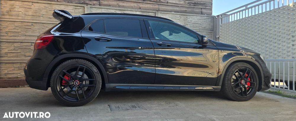 Mercedes-Benz GLA 45 AMG 4MATIC Aut. - 9