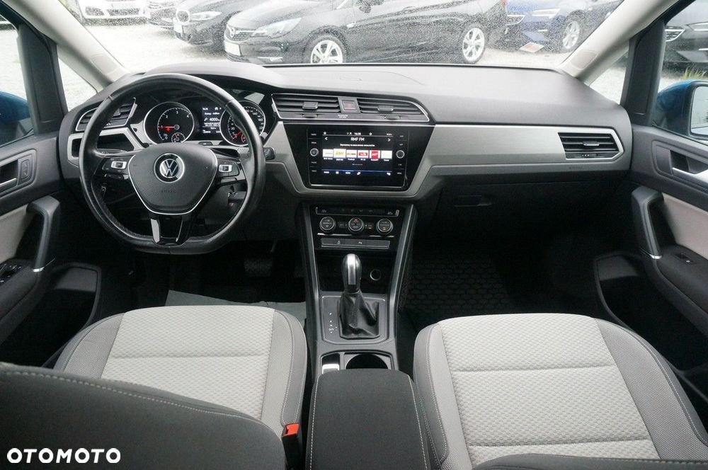 Volkswagen Touran 2.0 TDI BMT Comfortline DSG - 10
