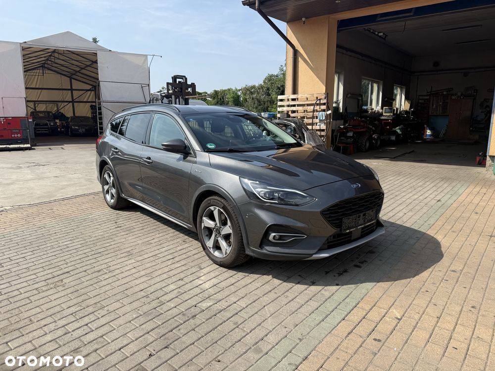 Ford Focus - 1