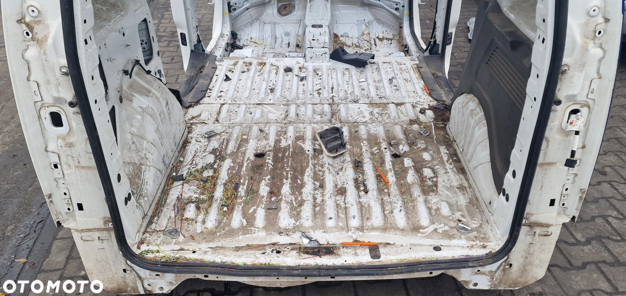 CWIARTKA BLOTNIK TYL PEUGEOT PARTNER IV BERLINGO RIFTER - 5