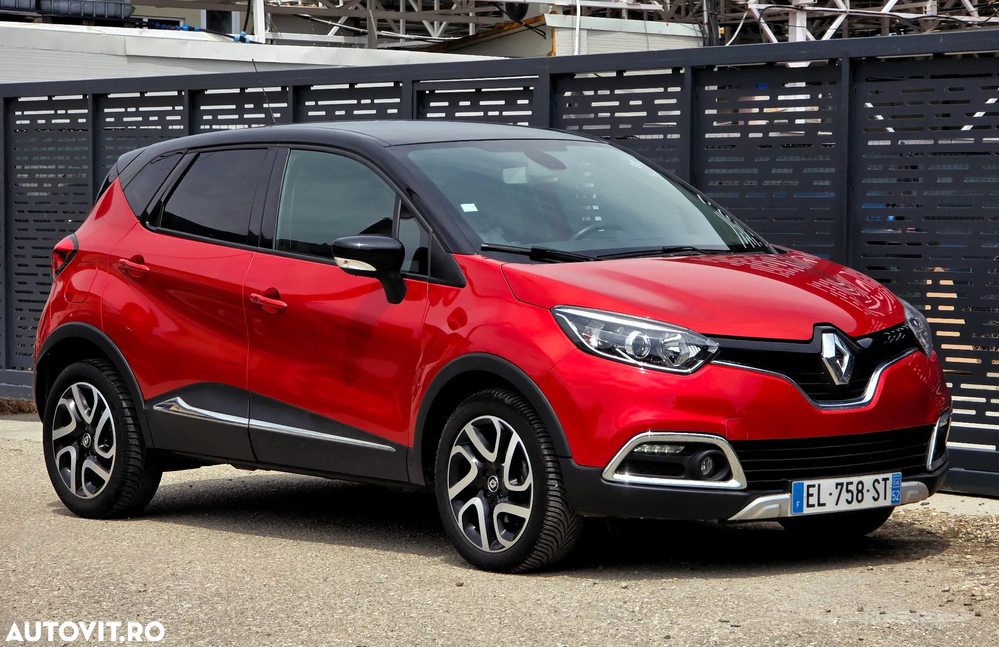 Renault Captur dCi 90 EDC Helly Hansen - 9