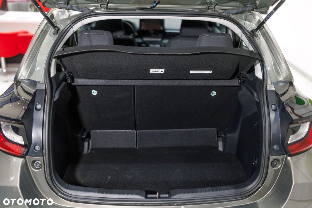 Toyota Yaris - 24